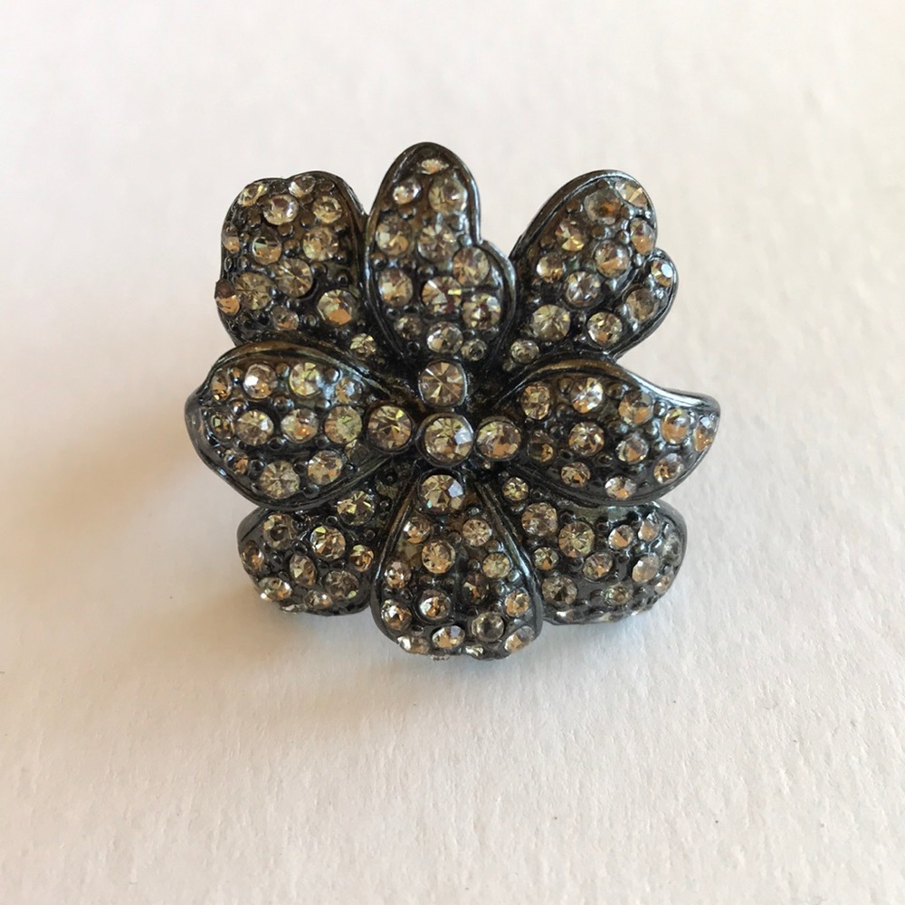 Costume ring